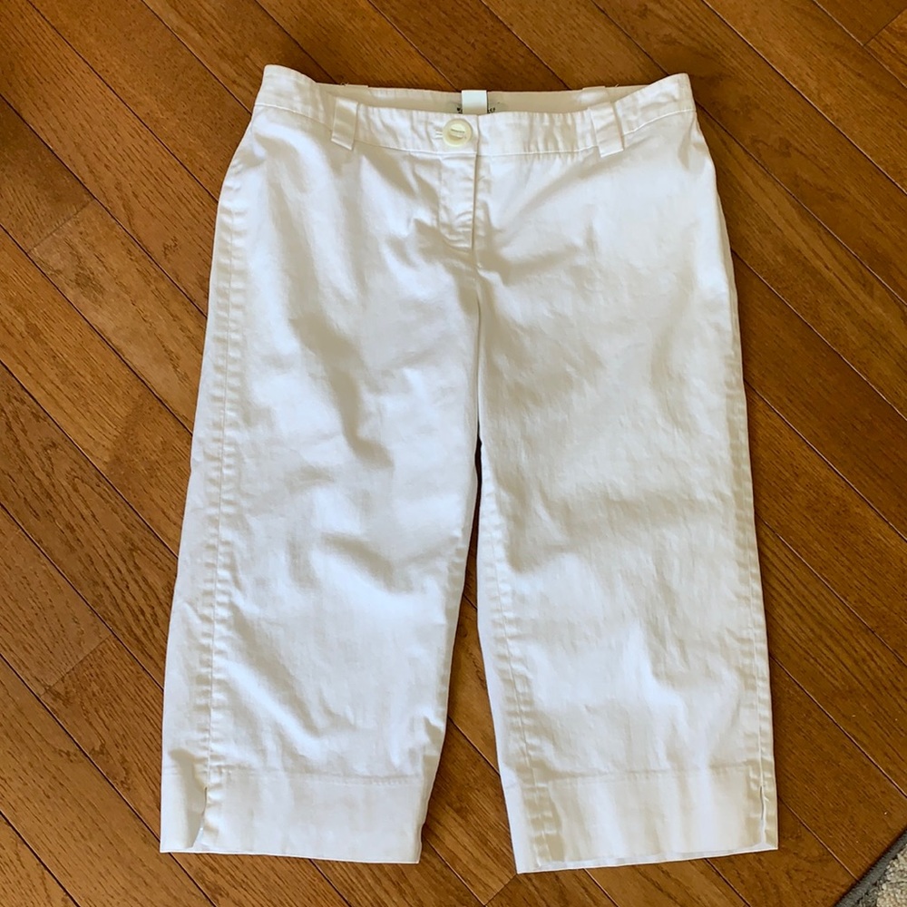 White House black market size 6